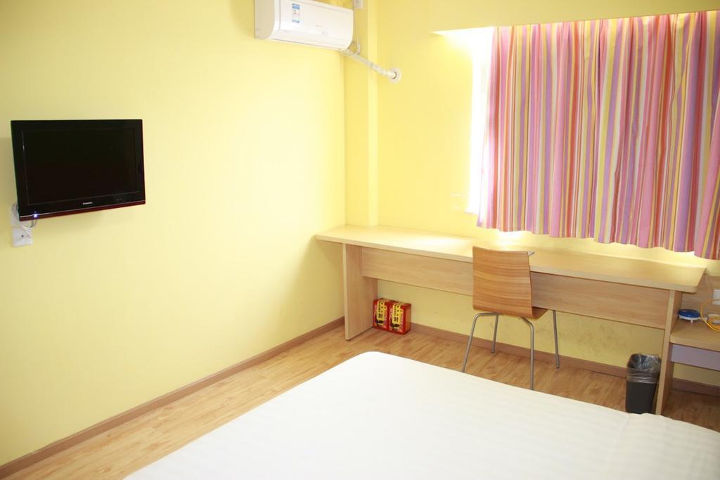 7Days Inn Beijing Shijingshan Gucheng Exterior photo